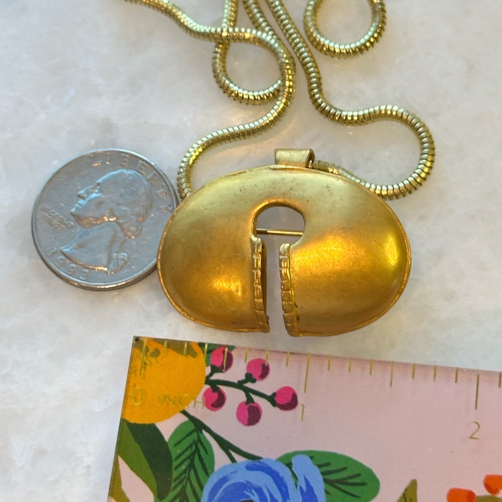 Vintage Modernist Gold Tone Pendant Brooch Necklace Pre-Columbian Inspired